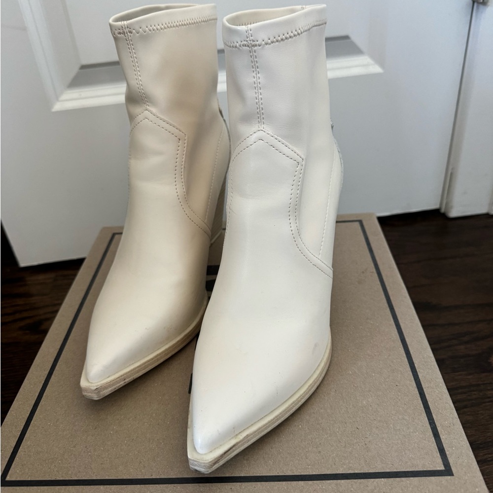 Elegant White Ankle Boots